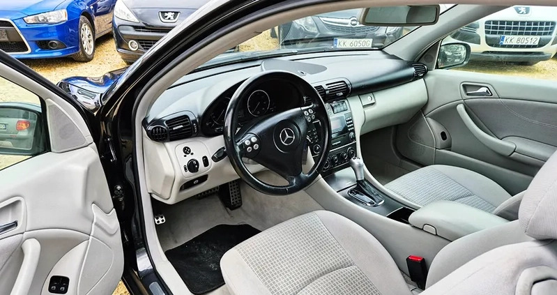 Mercedes-Benz Klasa C cena 14900 przebieg: 236000, rok produkcji 2004 z Nowogród małe 596